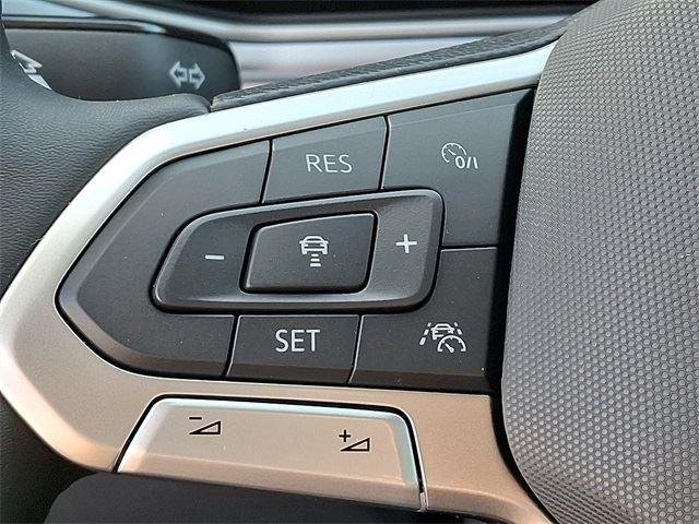 2025 Volkswagen Taos SE - Photo 17