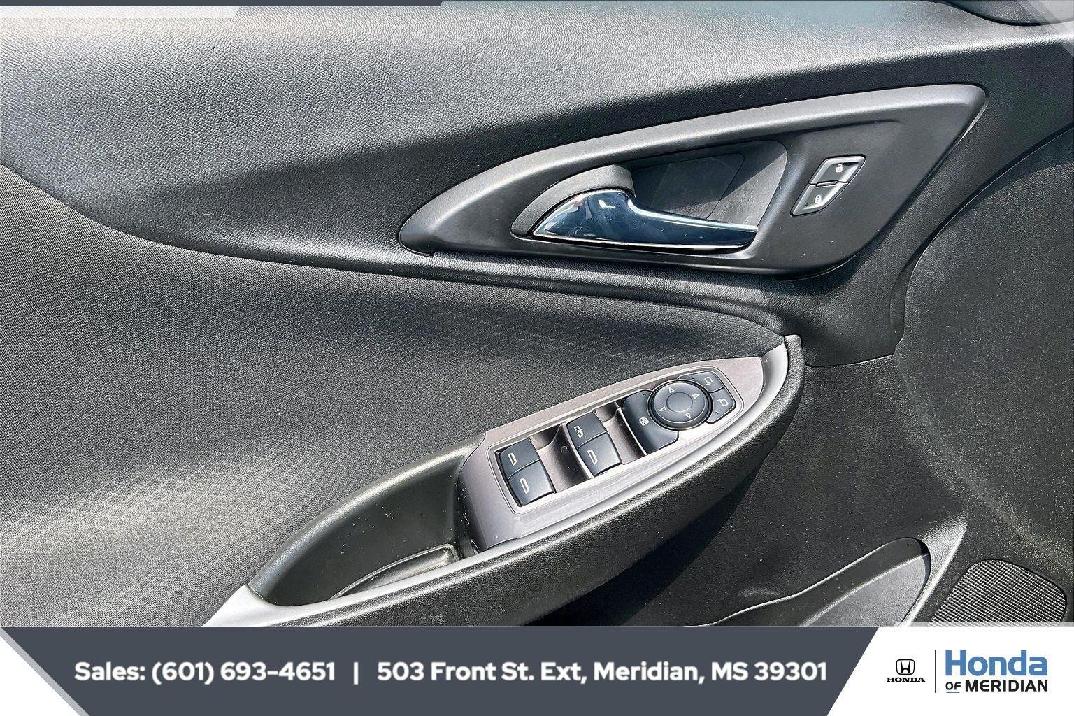 Used 2023 Mosaic Black Metallic Chevrolet LT image 17