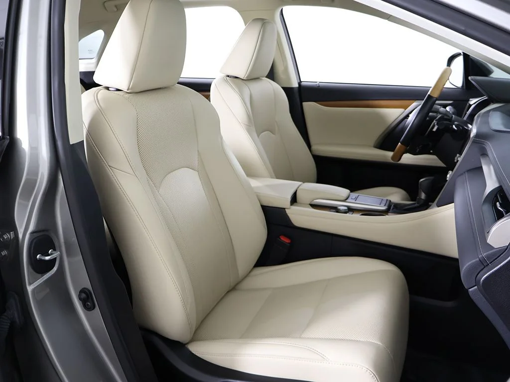 Used 2022 Silver Lexus 350 image 33