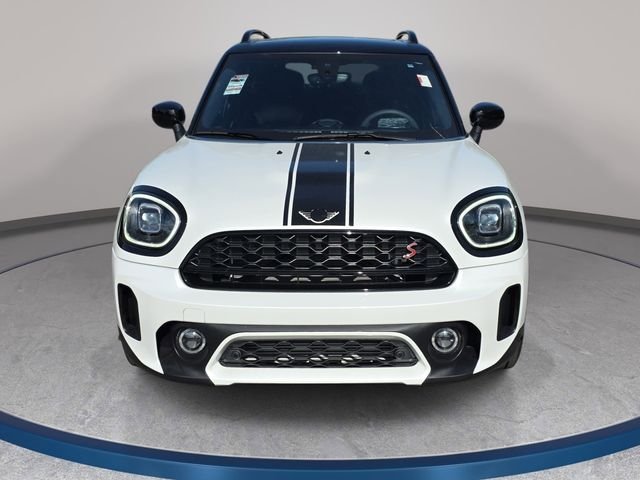 Used 2024 White MINI  image 2