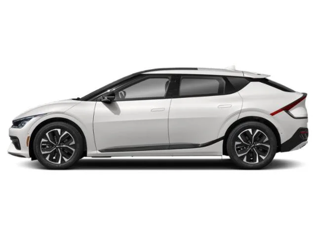 Used 2023 Deep Forest Green Kia GT-Line image 4