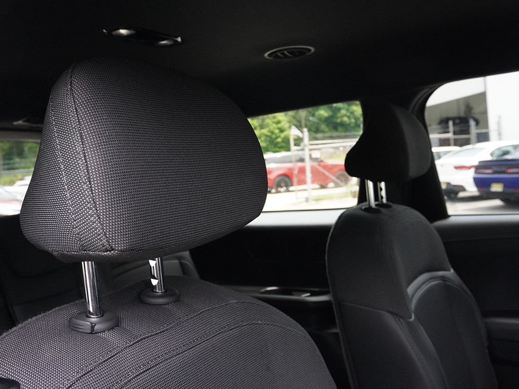 Used 2027 Black Kia S image 41