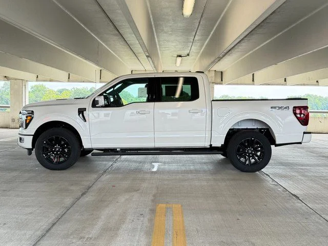 New 2026 White Ford Platinum image 3