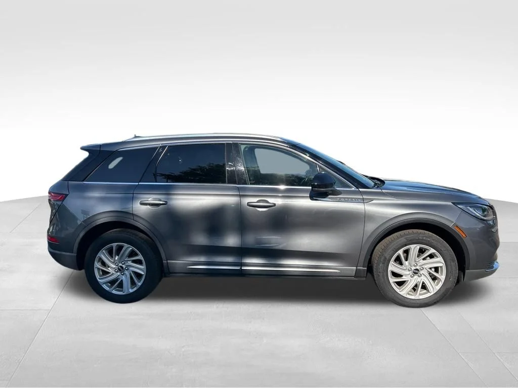 Used 2021 Gray Lincoln Standard image 5