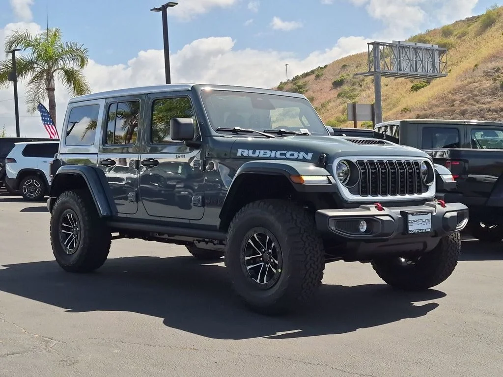 New 2026 Anvil Clear-Coat Exterior Paint Jeep Rubicon image 3