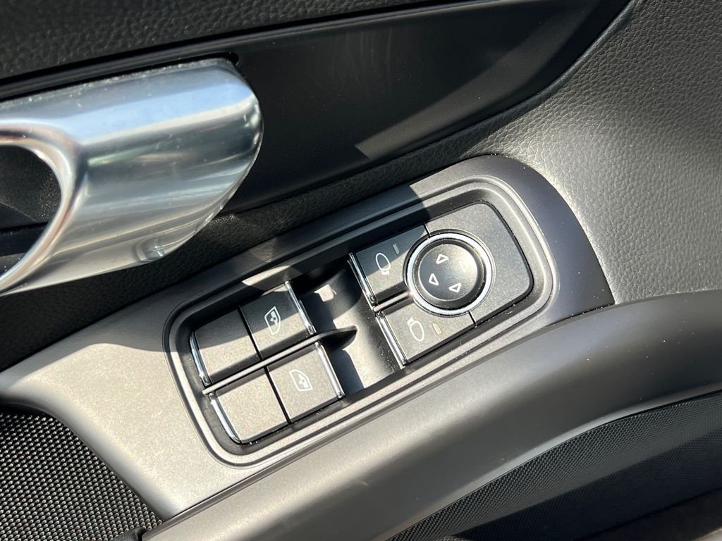 Used 2015 Silver Porsche S image 13