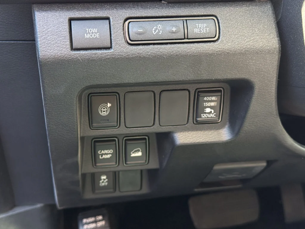 Used 2024  Nissan SV image 25