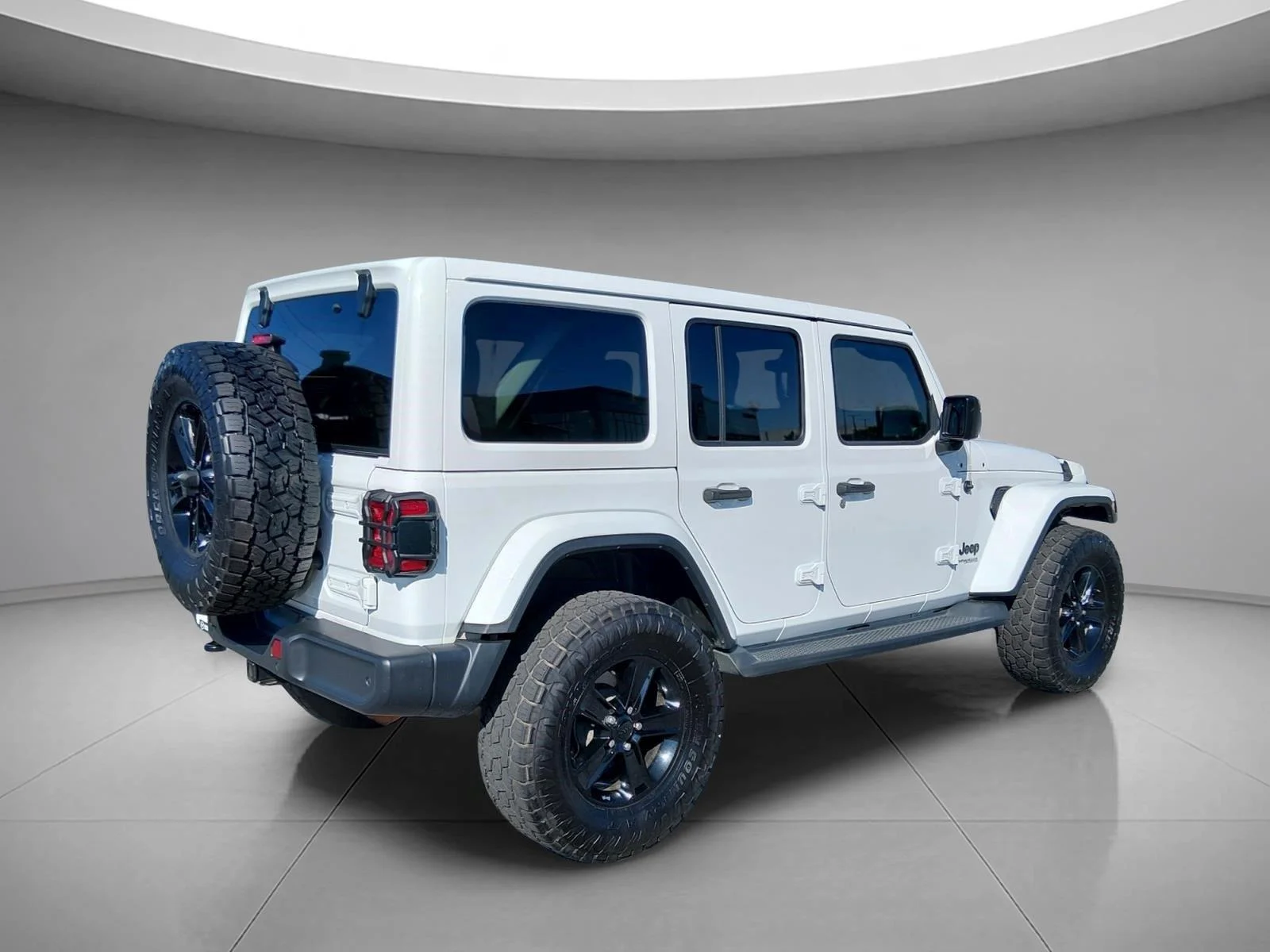 Used 2020 Bright White Clearcoat Jeep Sahara Altitude image 5
