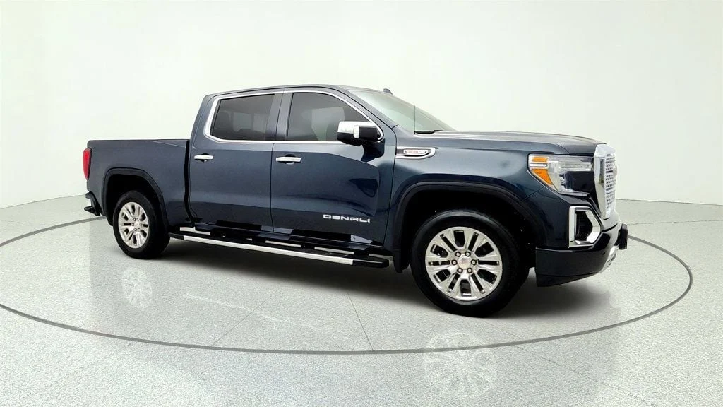 Used 2021 Hunter Metallic GMC 4WD Crew Cab 147