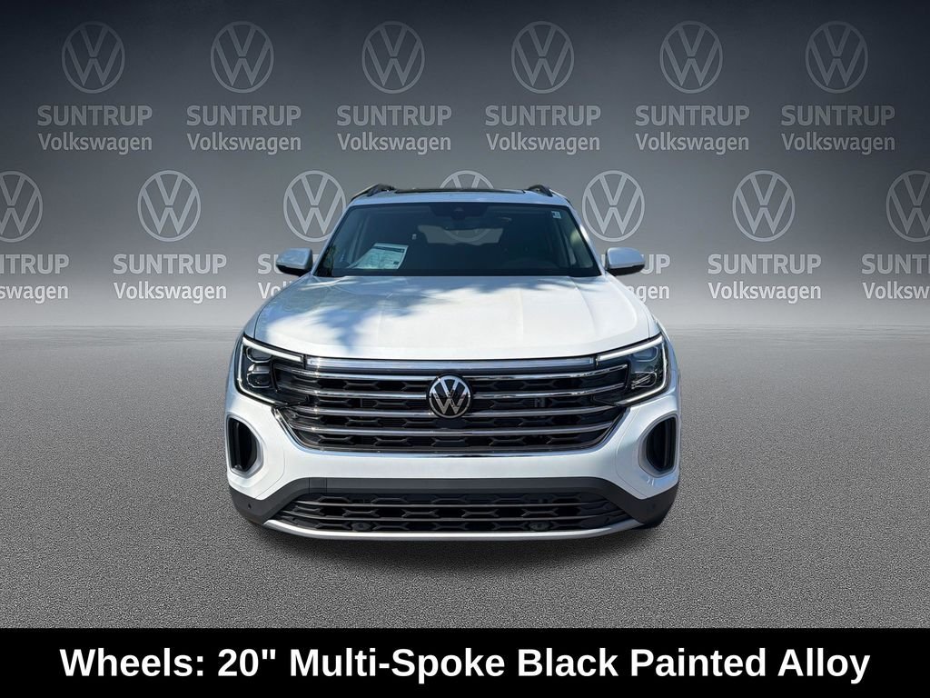 Used 2026 White/off-white Volkswagen SE w/Technology image 9