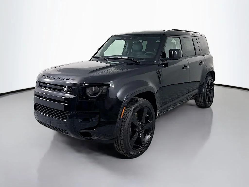 New 2026 Santorini Black Metallic Land Rover X-Dynamic SE image 1