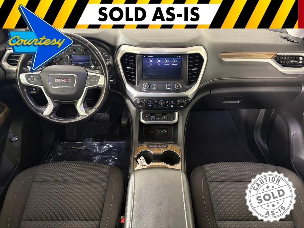 Used 2020 Red GMC SLE image 32