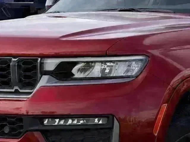 New 2026 Velvet Red Pearl-Coat Exterior Paint Jeep Limited image 37