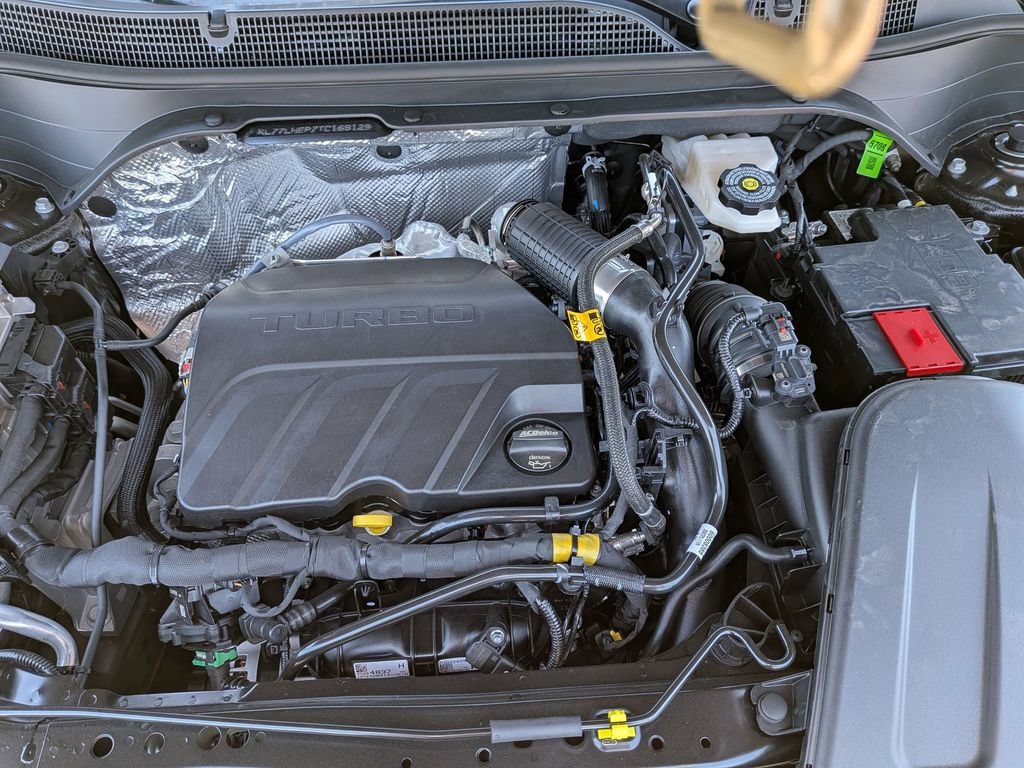 2026 Chevrolet Trax LT - Photo 14