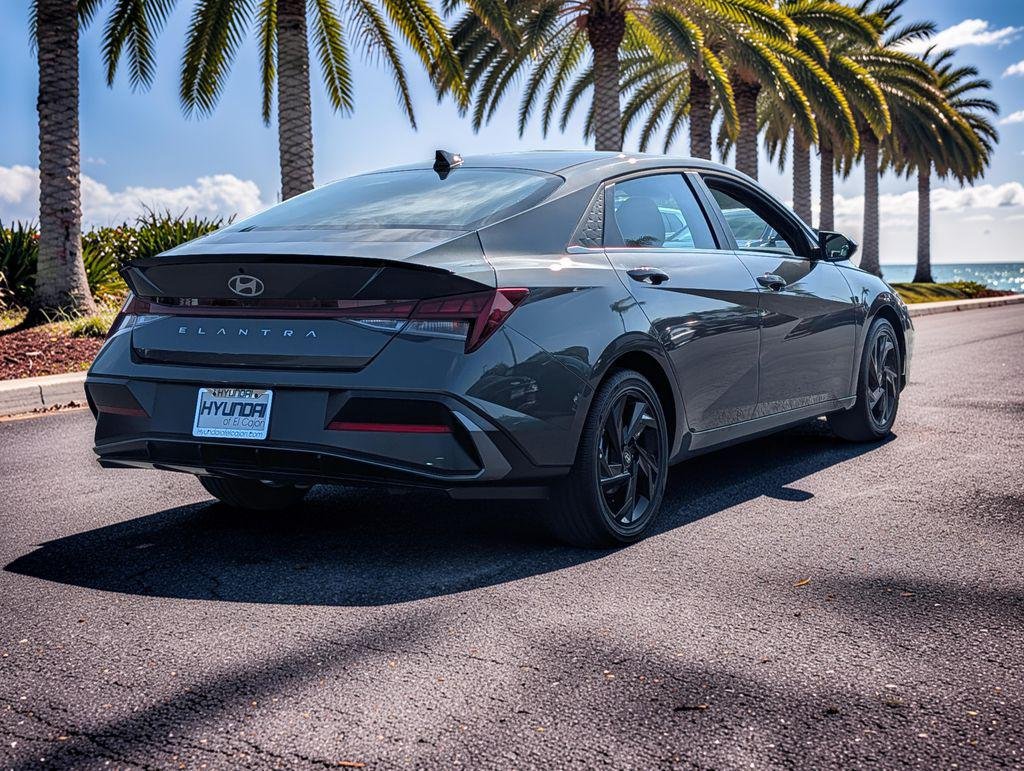New 2026 Gray Hyundai SEL Sport image 5