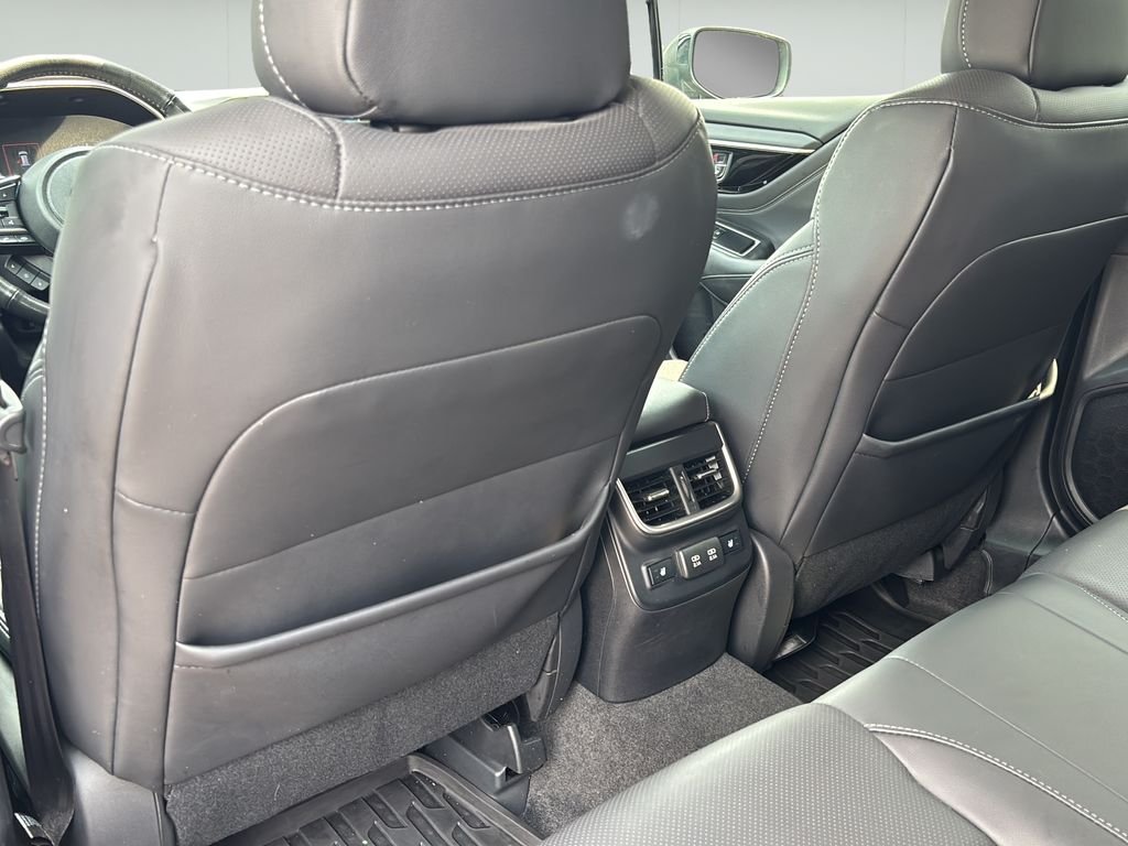 2021 Subaru Outback Limited - Photo 17