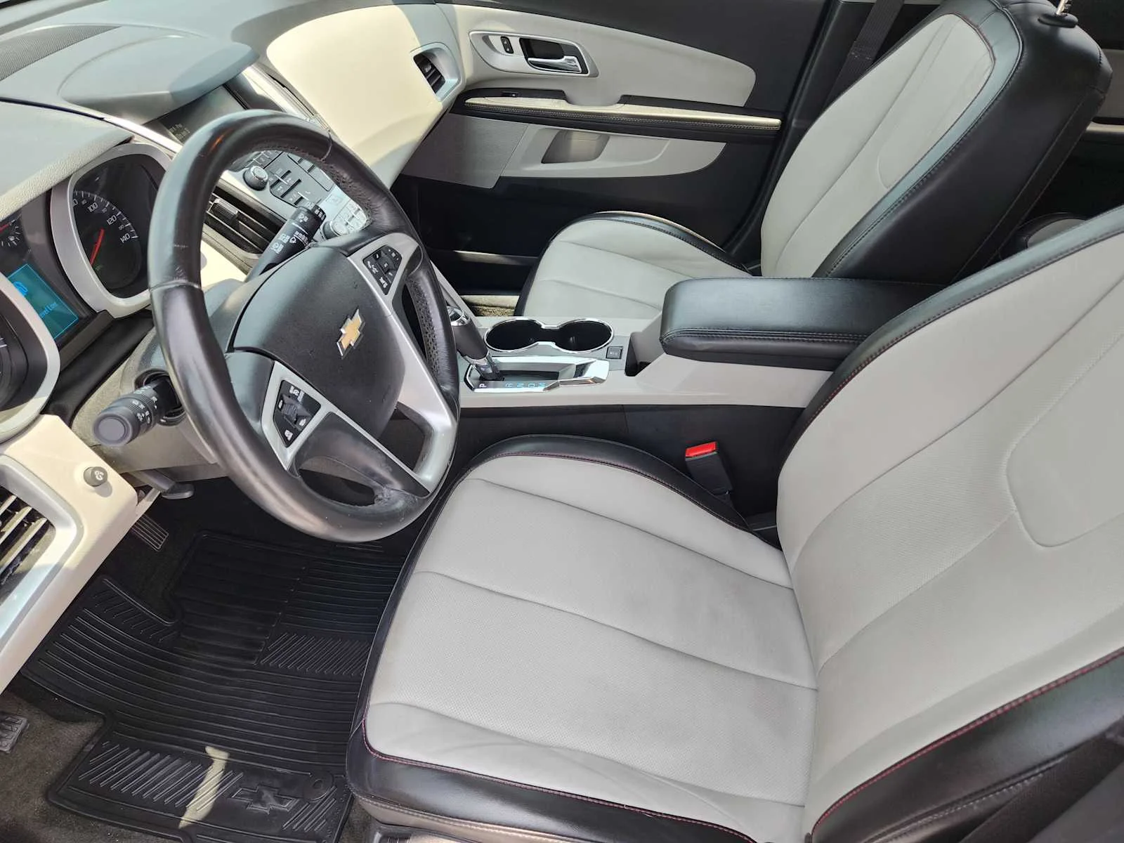 Used 2017 Nightfall Gray Metallic Chevrolet Premier image 12