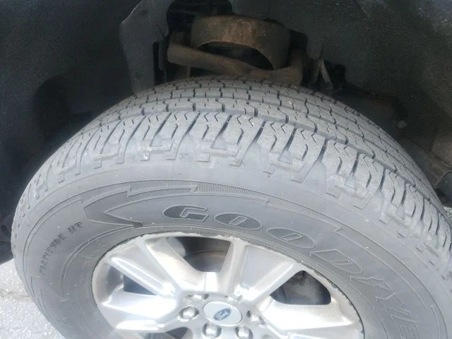 Used 2015 Blue Jeans Metallic Ford XLT image 11