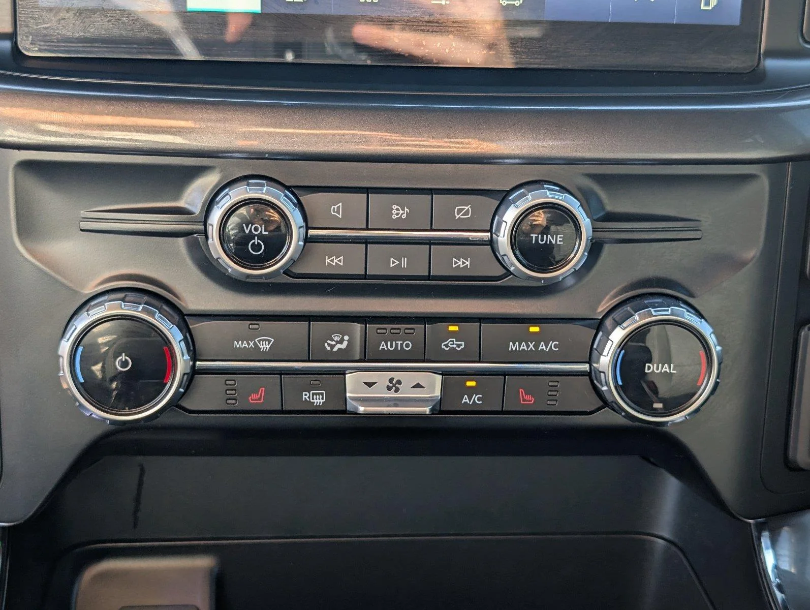 Used 2023 Carbonized Gray Ford XLT image 24