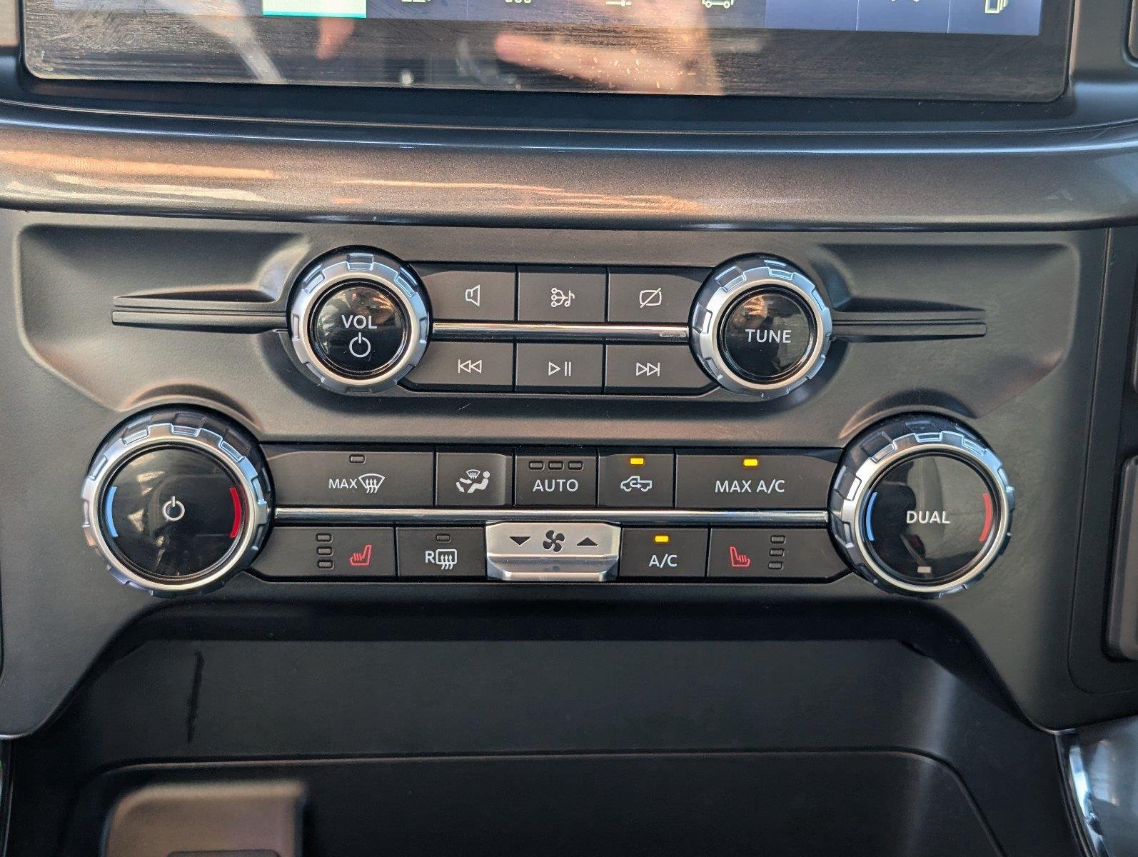 Used 2023 Carbonized Gray Ford XLT image 24