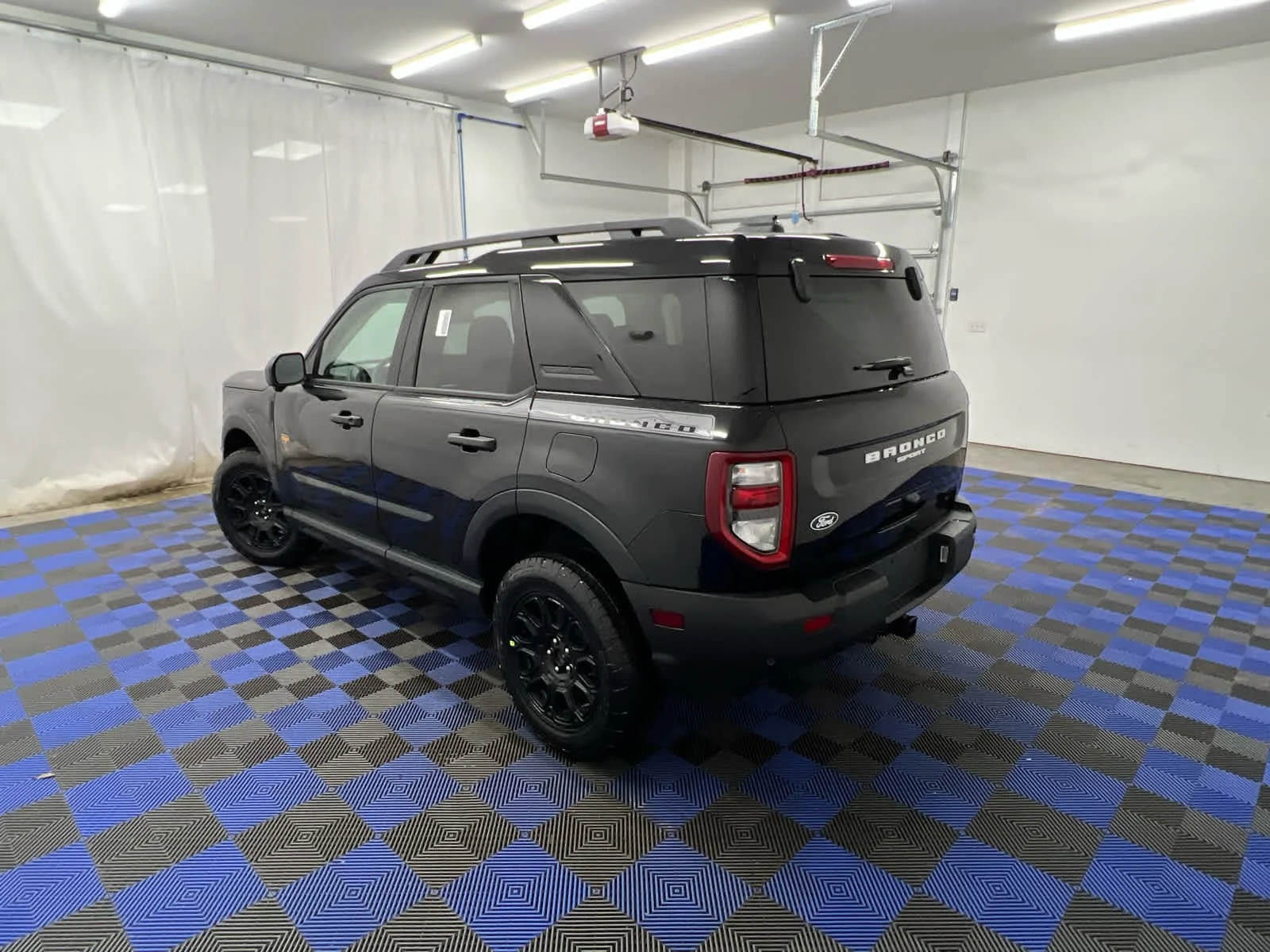 New 2026 Shadow Black Ford Badlands image 4