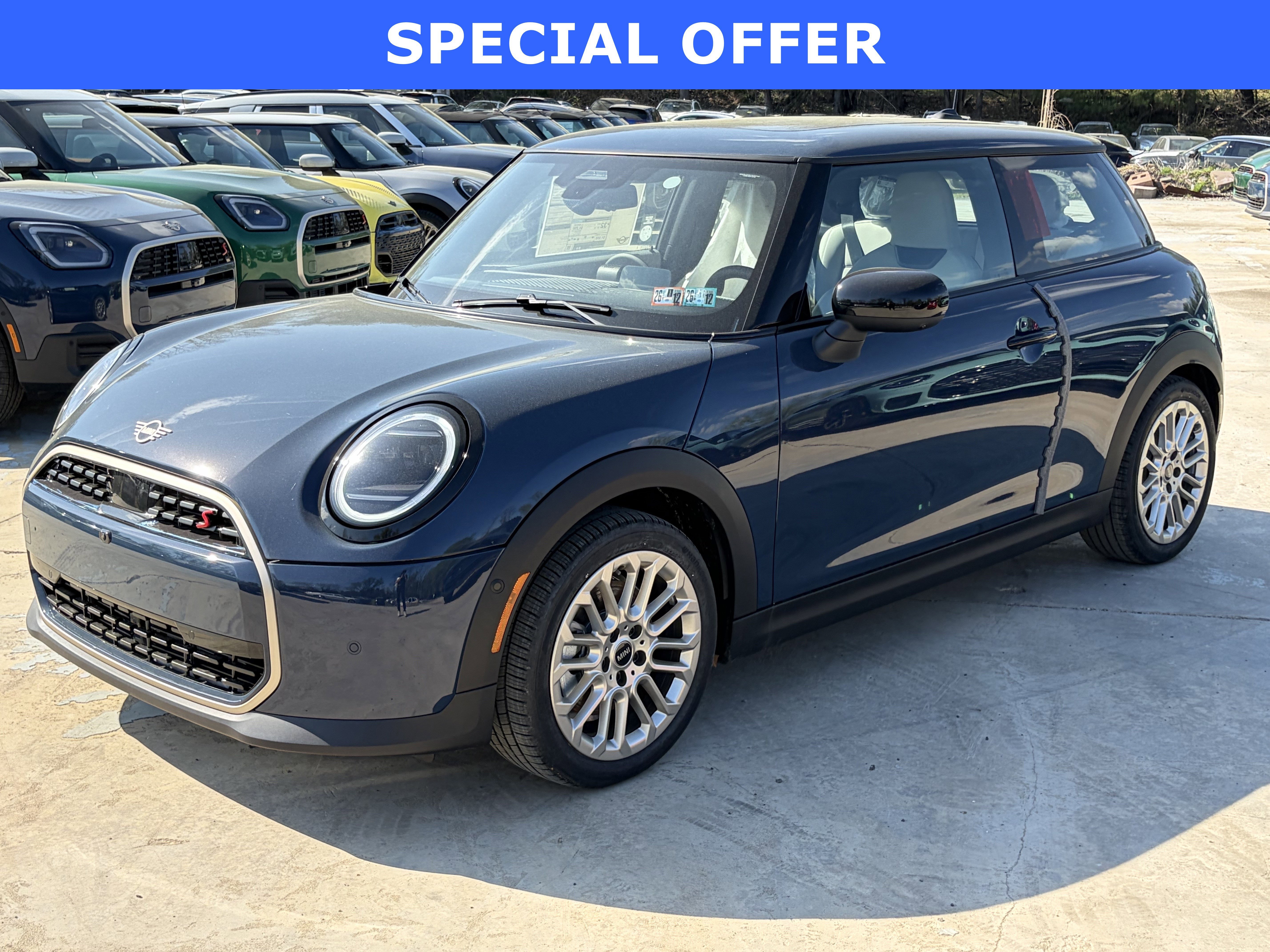 2026 MINI Hardtop Cooper S's photo