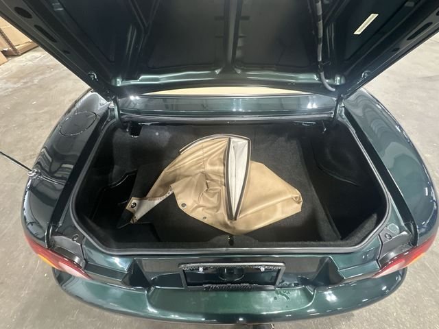Used 1999 Green Mazda Base image 26