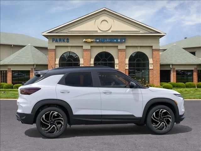 New 2026 Iridescent Pearl Tricoat Chevrolet RS image 6