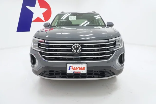 New 2026 Pure Gray Volkswagen 2.0T SE w/Technology image 2
