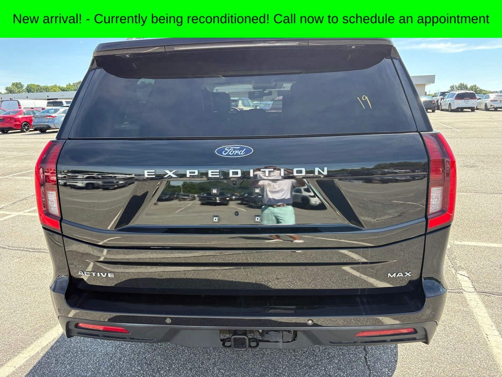 Used 2025 Black Metallic Ford Active image 4