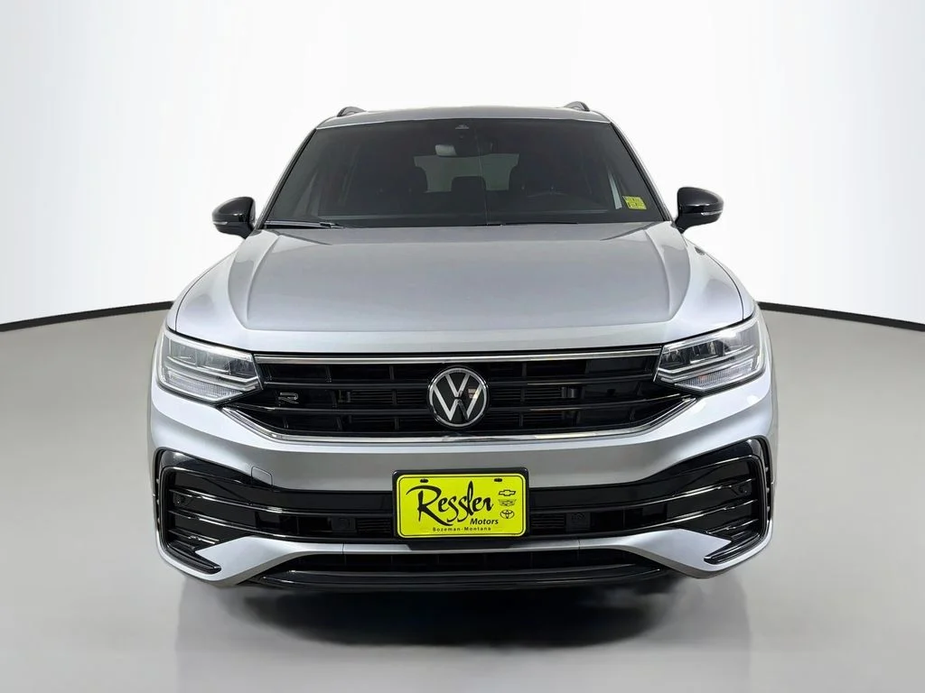 Used 2024 Silver Volkswagen 2.0T SE R-Line Black image 2