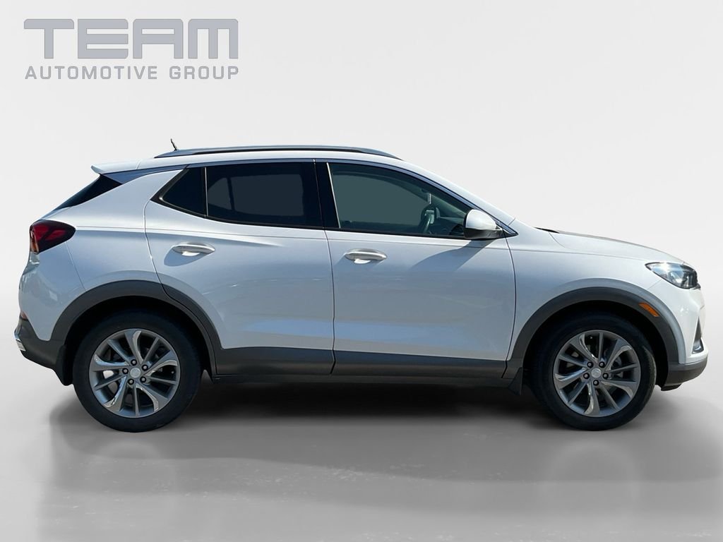 Used 2023 White Buick Essence image 8