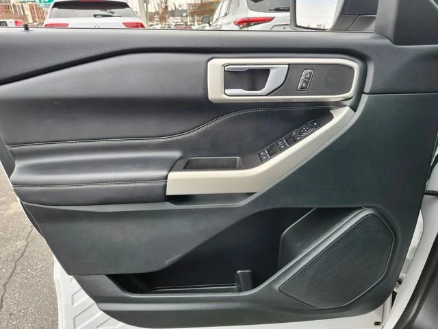 Used 2024 White Ford XLT image 34