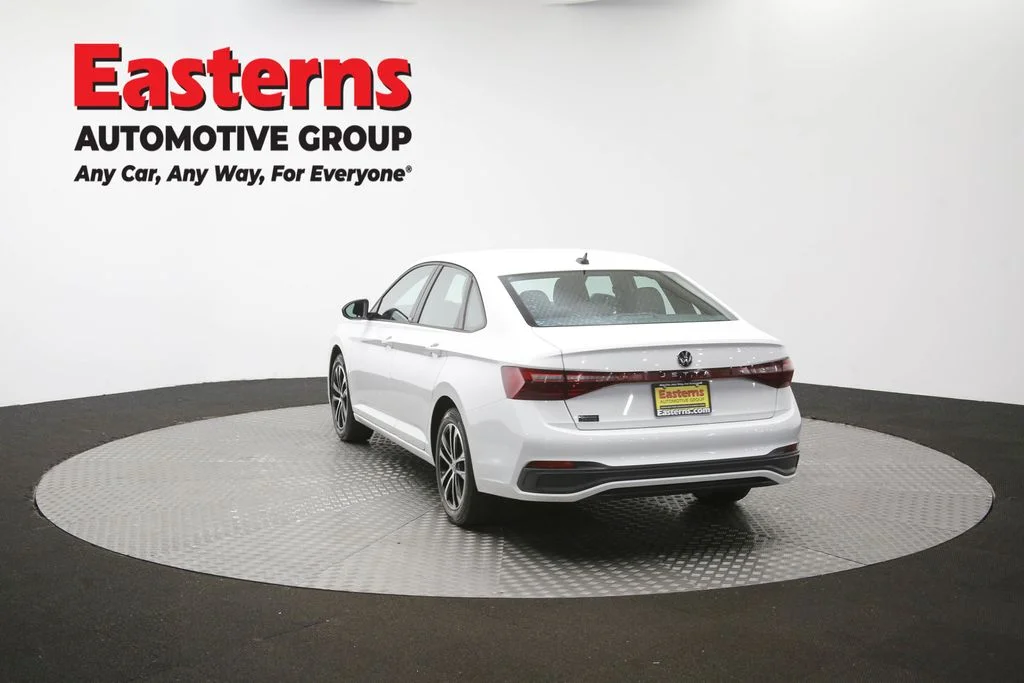 Used 2025 White Volkswagen 1.5T Sport image 64