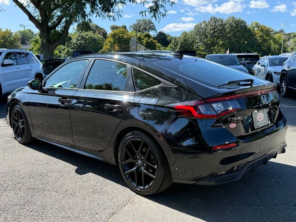 Used 2024 Crystal Black Pearl Honda Sport image 8