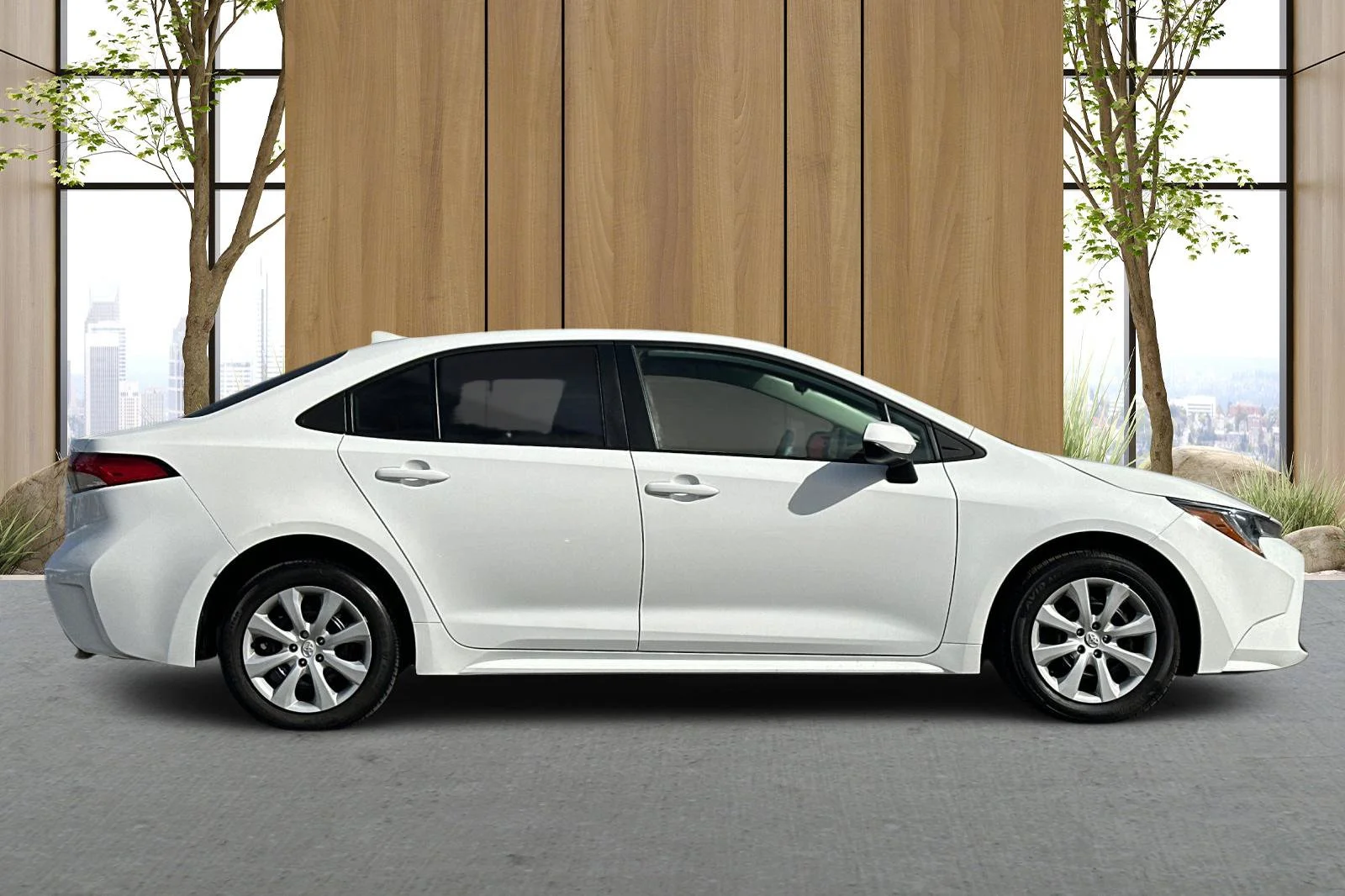 Used 2025 Toyota Corolla LE with VIN 5YFB4MDE5SP304556 for sale in Madera, CA