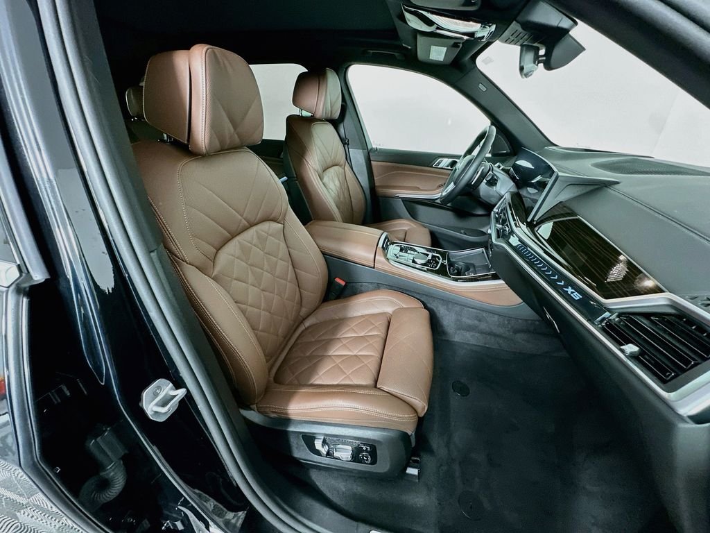 2026 BMW X5 50e - Photo 29