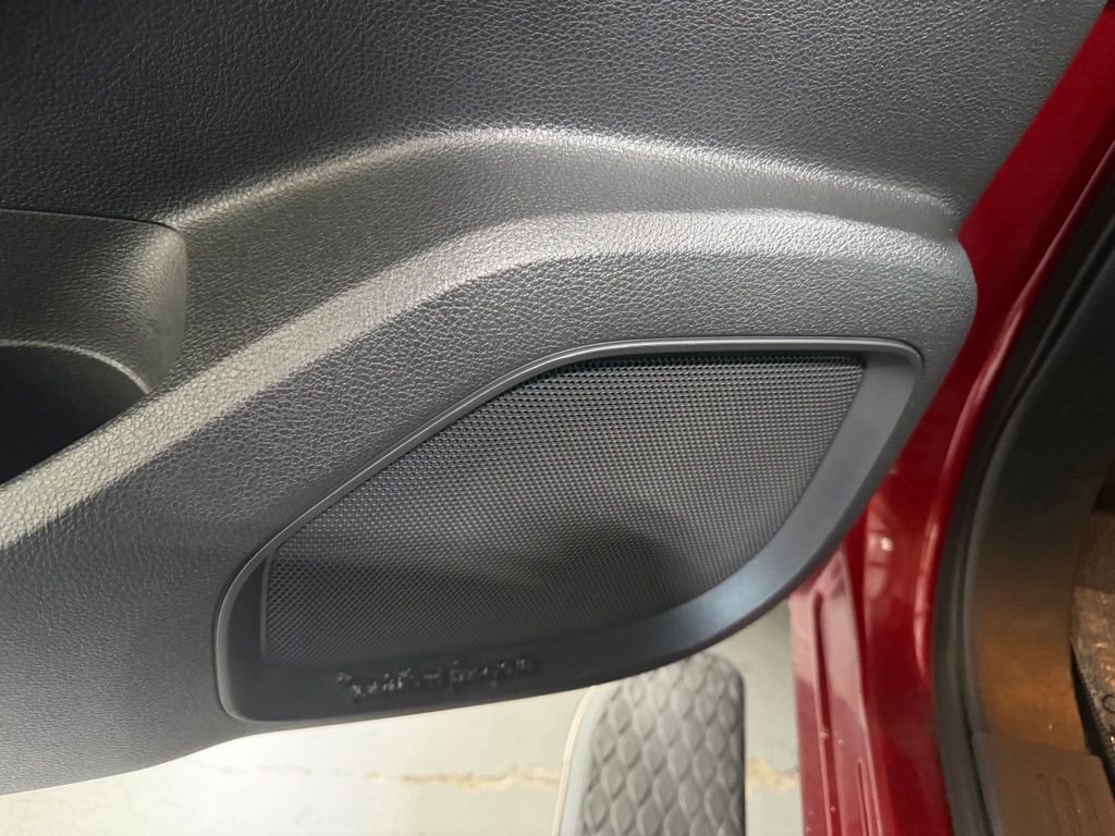 Used 2016 Red Nissan Platinum Reserve image 13