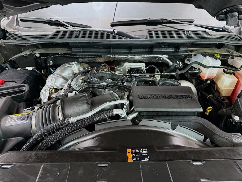 Used 2025 Sterling Gray Metallic Chevrolet Custom image 30