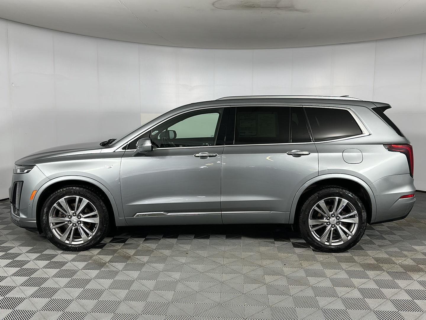 Used 2023 Argent Silver Metallic Cadillac AWD Premium Luxury image 21