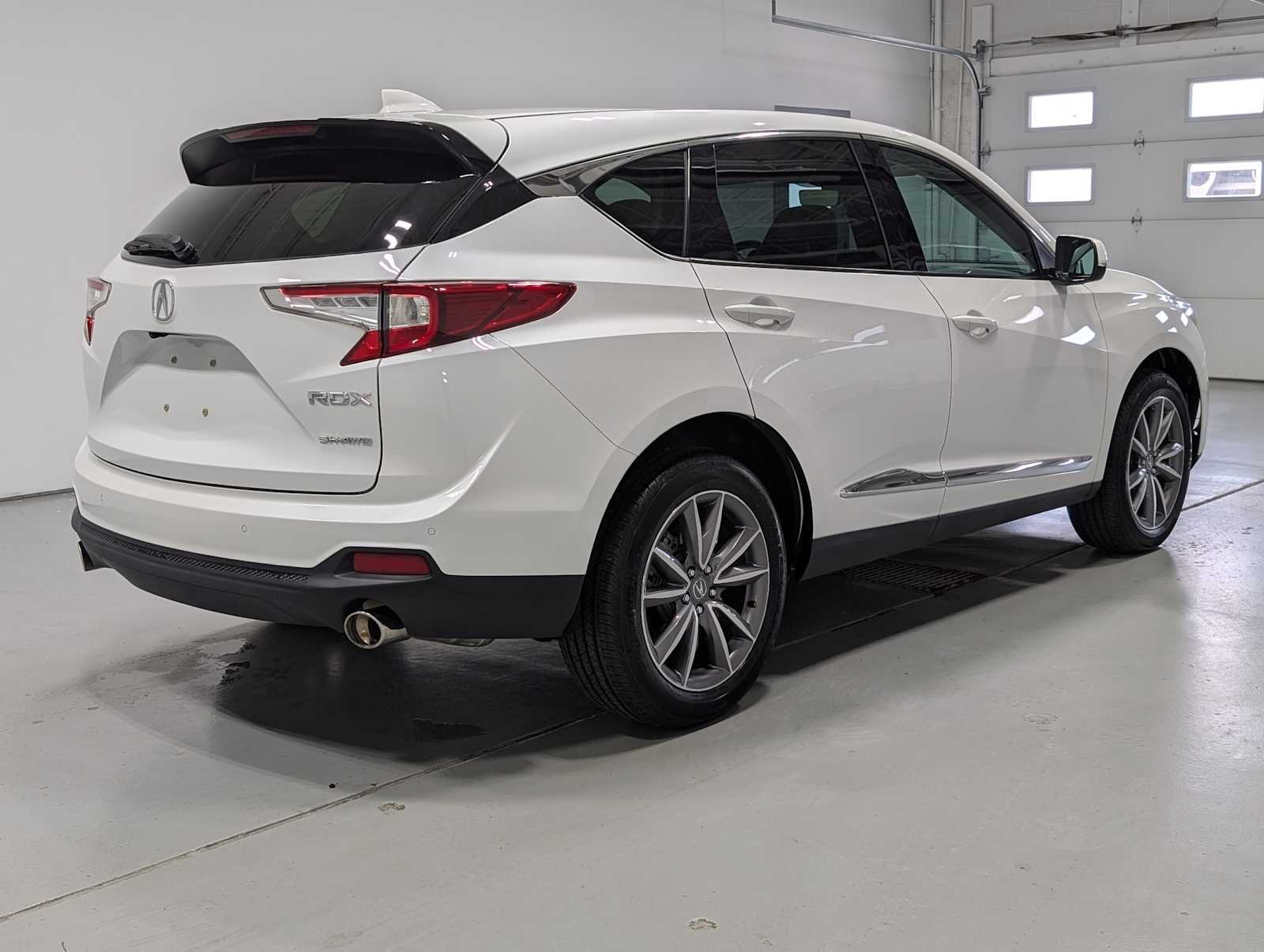 Certified Used 2021 Platinum White Pearl Acura w/Technology Package image 8