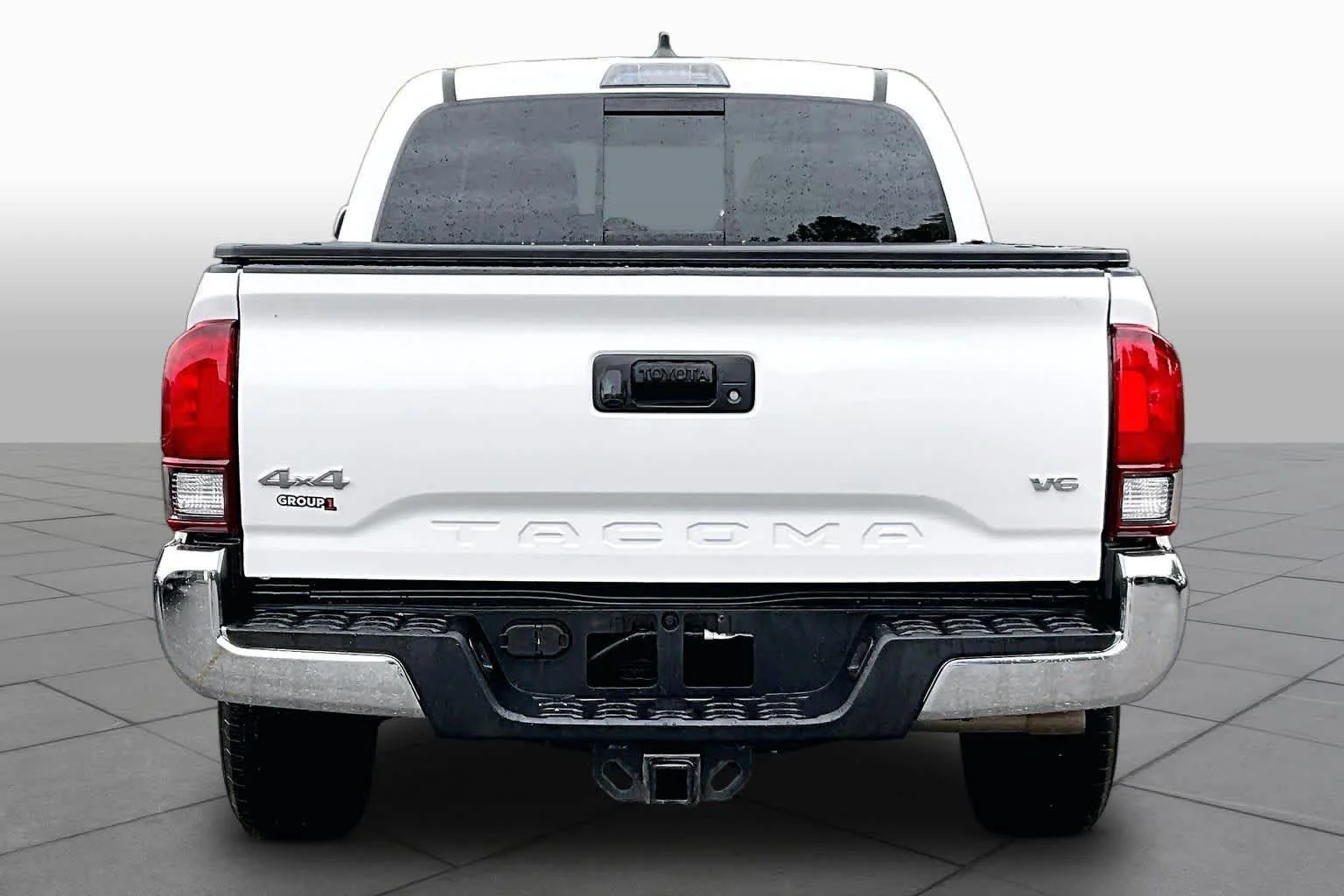 Certified Used 2023 Ice Cap Toyota SR5 image 5