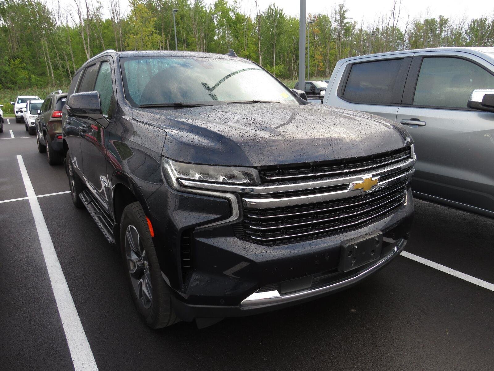 Used 2021 Midnight Blue Metallic Chevrolet LT image 2