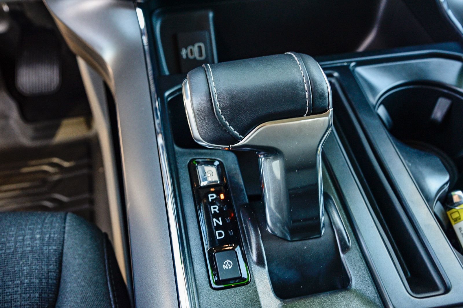 2025 Ford F-150 Lightning XLT - Photo 23