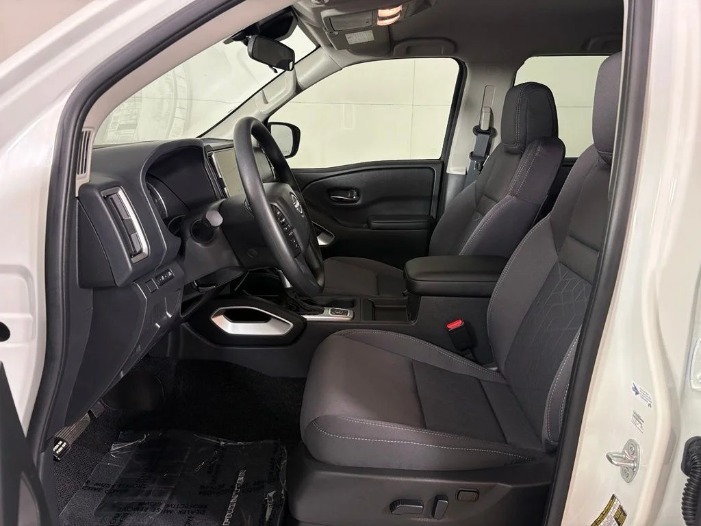 New 2026 Glacier White Nissan Crew Cab SV image 17