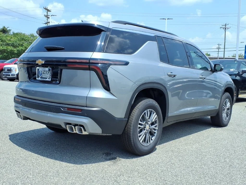 2026 Chevrolet Traverse LT - Photo 33