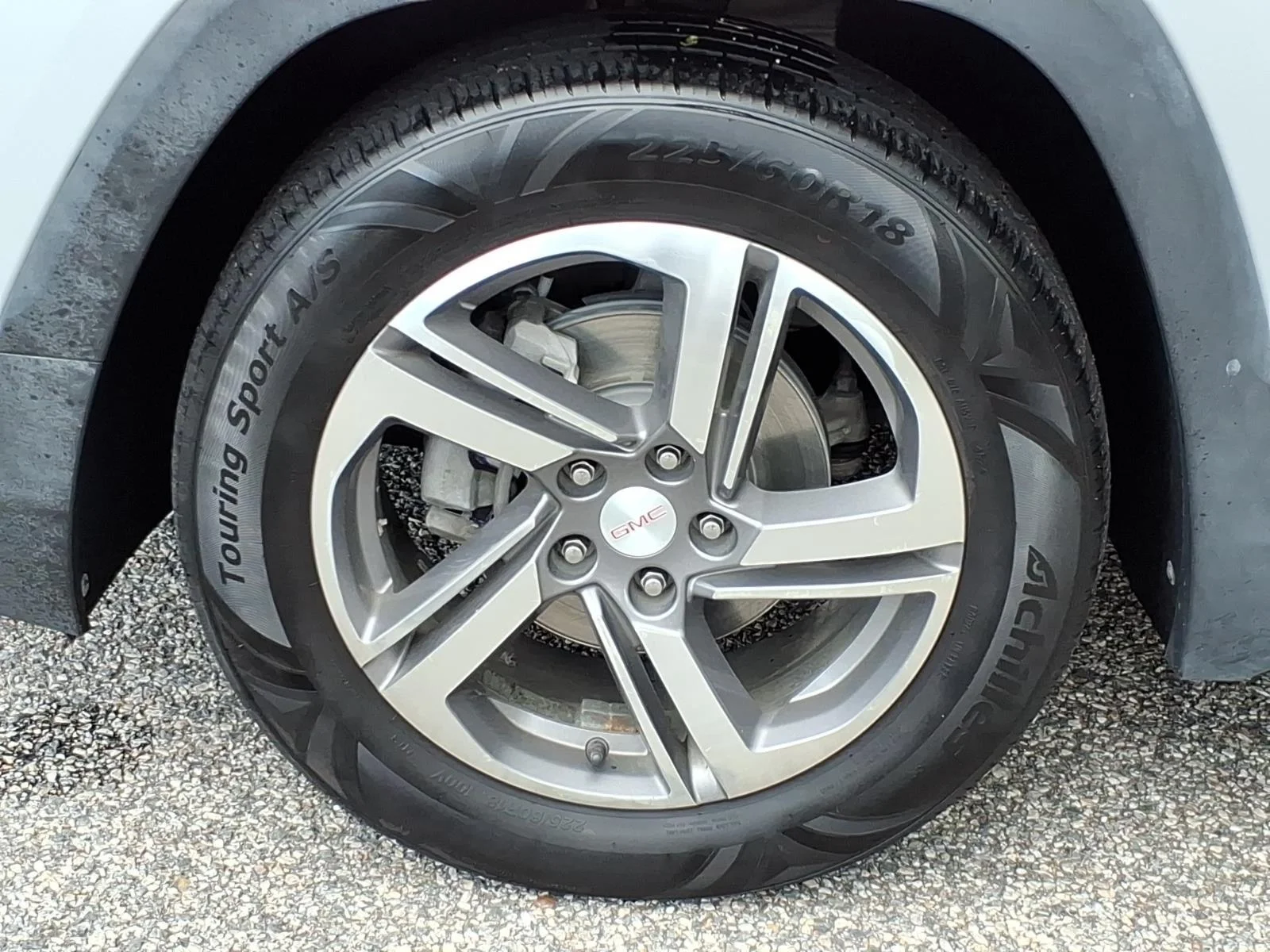 Used 2019 Quicksilver Metallic GMC SLT image 4