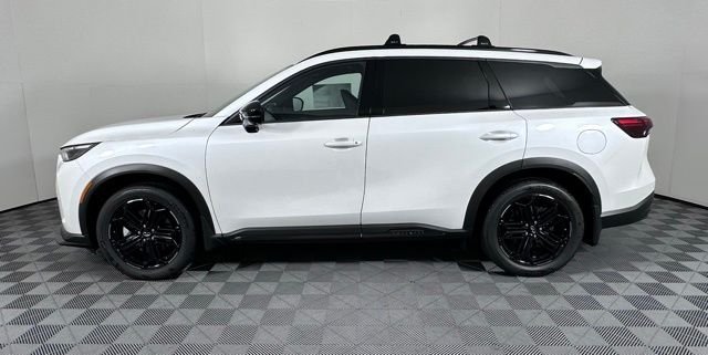 Certified Used 2026 White INFINITI SPORT image 4