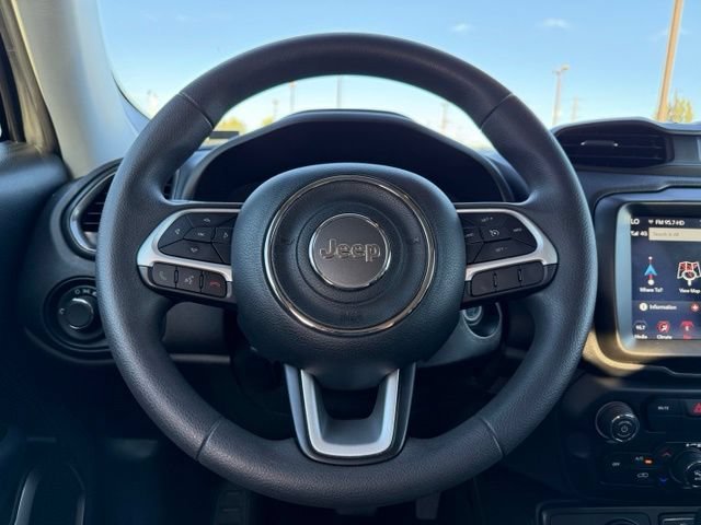 Used 2023 Graphite Gray Jeep Latitude image 17