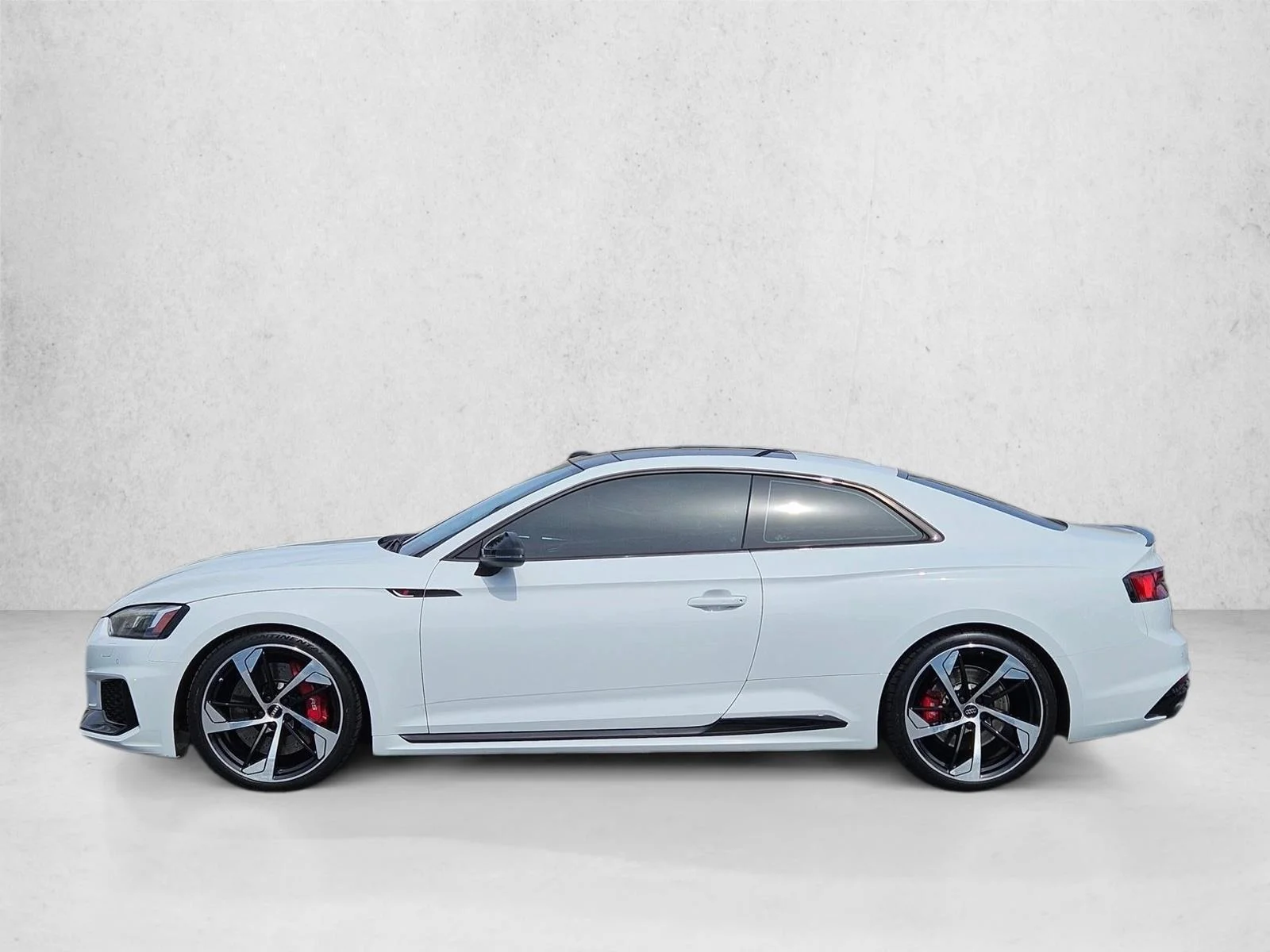 Used 2019 Glacier White Metallic Audi  image 9